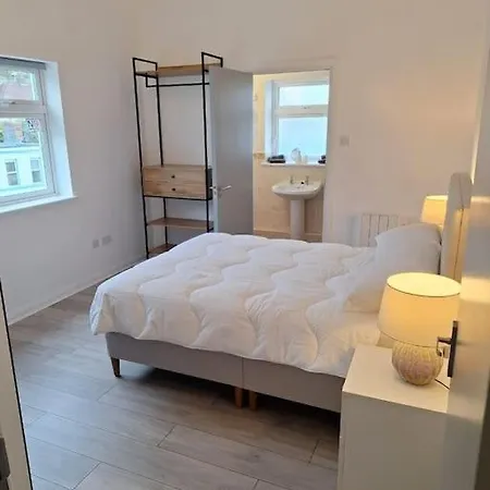 Luxury Top Floor Penthouse Beachfront * Youghal