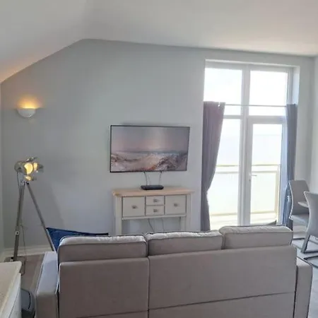Apartment Luxury Top Floor Penthouse Beachfront *